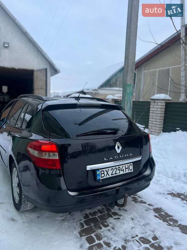 Универсал Renault Laguna 2009 в Волочиске