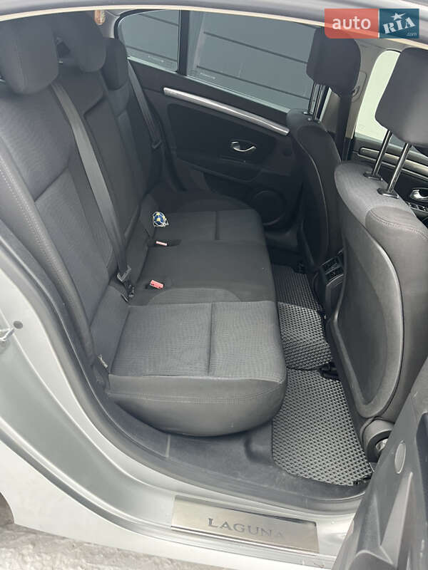 Лифтбек Renault Laguna 2010 в Ужгороде фото 24 Лифтбек Renault Laguna 2010 в Ужгороде