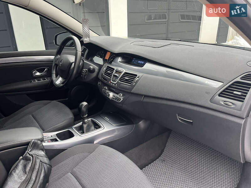 Лифтбек Renault Laguna 2010 в Ужгороде фото 27 Лифтбек Renault Laguna 2010 в Ужгороде