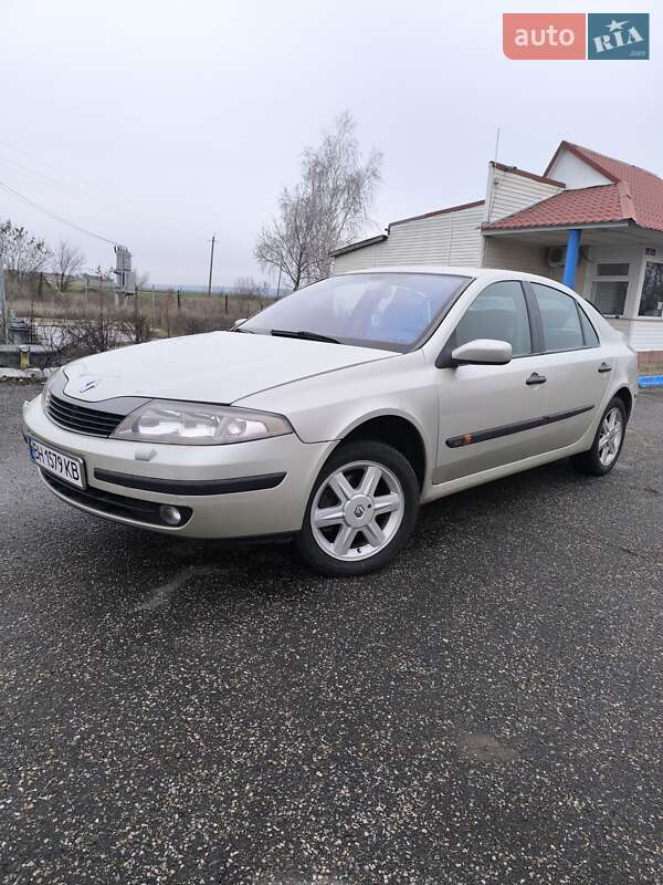 Лифтбек Renault Laguna 2001 в Ширяево