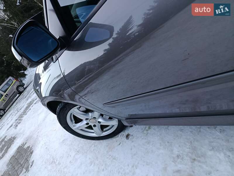 Лифтбек Renault Laguna 2008 в Сколе