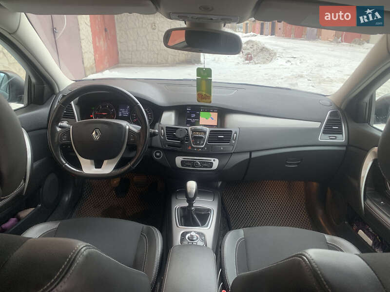 Лифтбек Renault Laguna 2014 в Хмельницком фото 11 Лифтбек Renault Laguna 2014 в Хмельницком