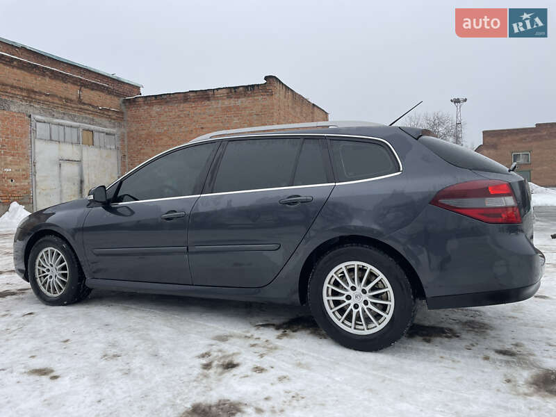 Универсал Renault Laguna 2011 в Лубнах