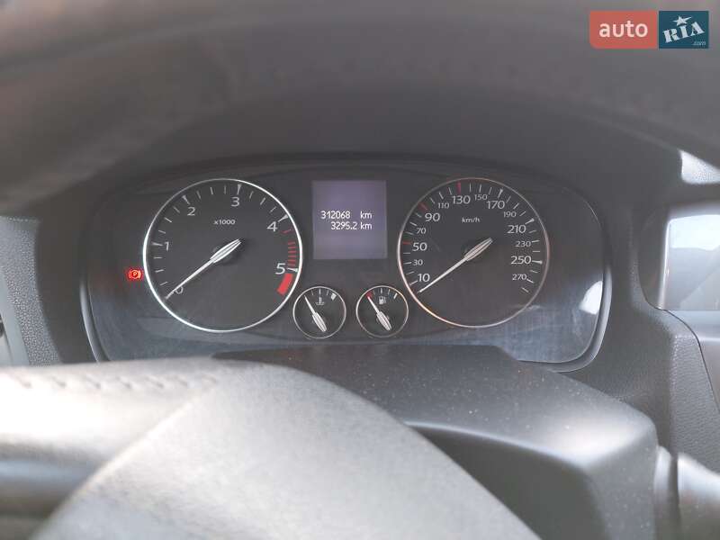 Универсал Renault Laguna 2009 в Переяславе фото 32 Универсал Renault Laguna 2009 в Переяславе