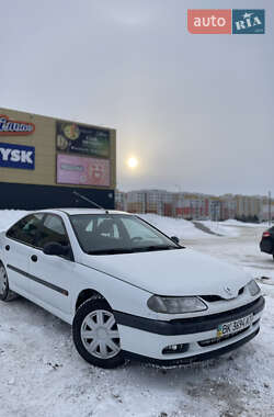 Ліфтбек Renault Laguna 1995 в Рівному
