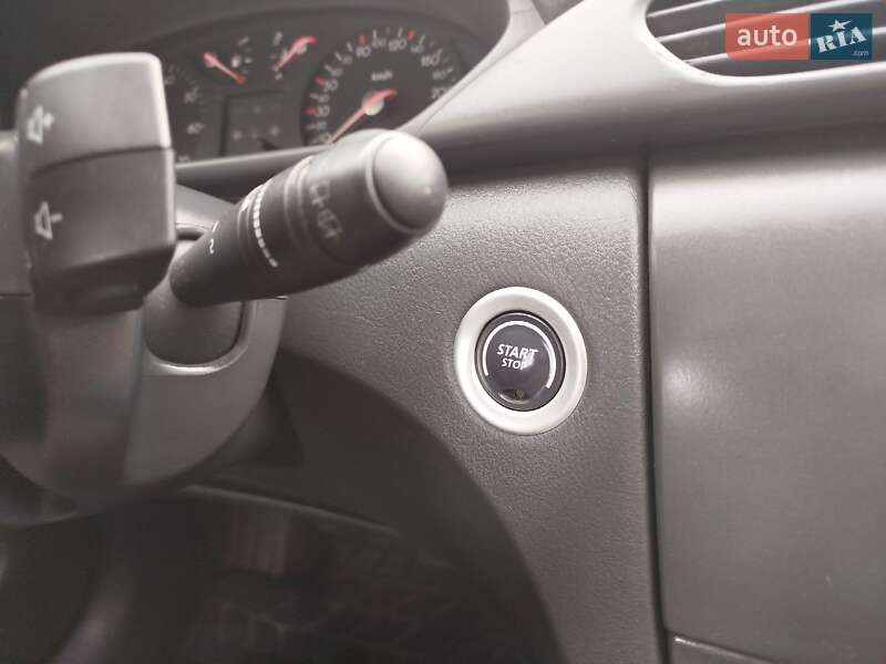 Універсал Renault Laguna 2003 в Хмельницькому фото 45 Універсал Renault Laguna 2003 в Хмельницькому