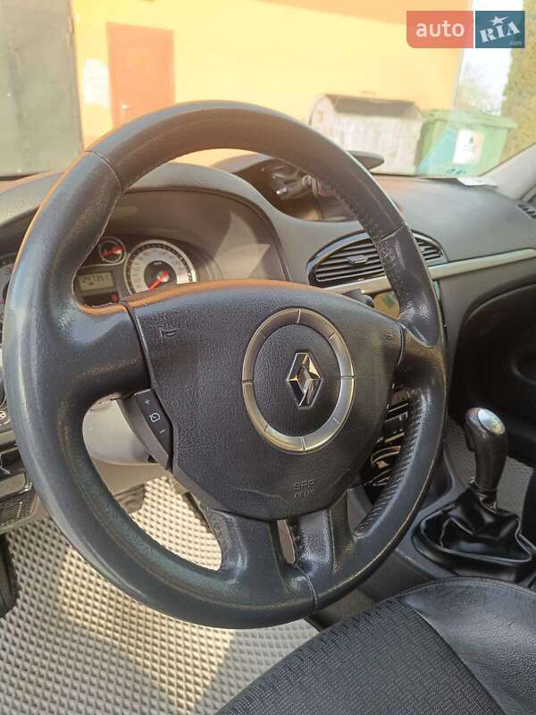 Универсал Renault Laguna 2005 в Тернополе фото 42 Универсал Renault Laguna 2005 в Тернополе