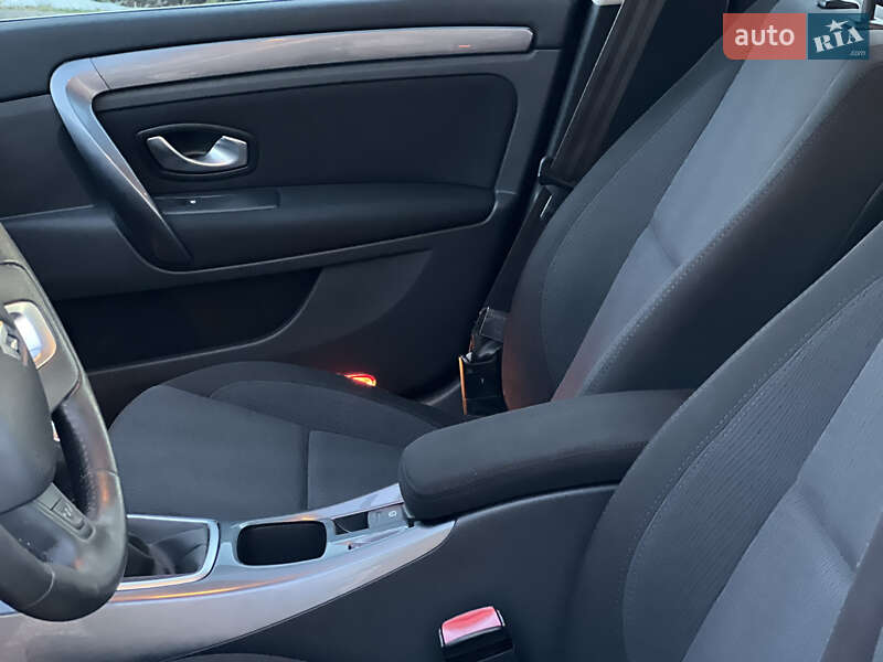 Універсал Renault Laguna 2011 в Стрию