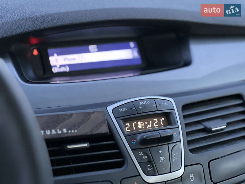 Універсал Renault Laguna 2011 в Стрию