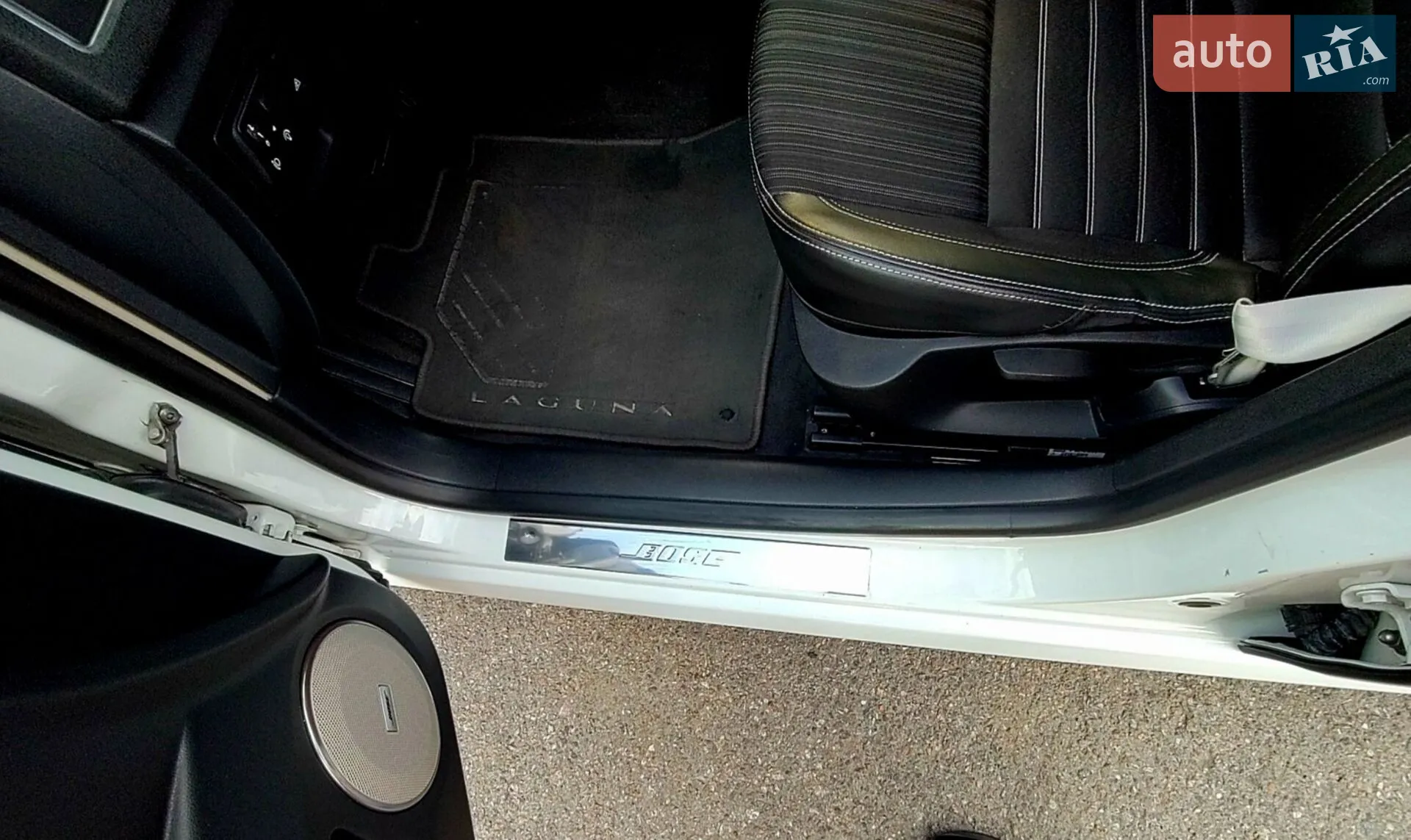 2013 Renault Laguna - мініатюра 32