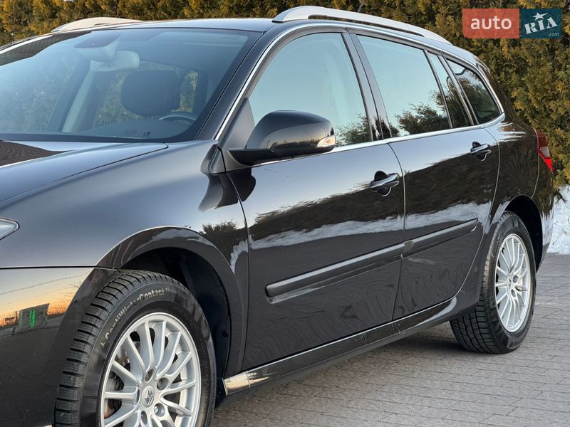 Універсал Renault Laguna 2011 в Стрию