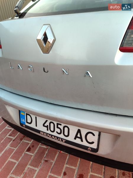 Ліфтбек Renault Laguna 2011 в Сарнах