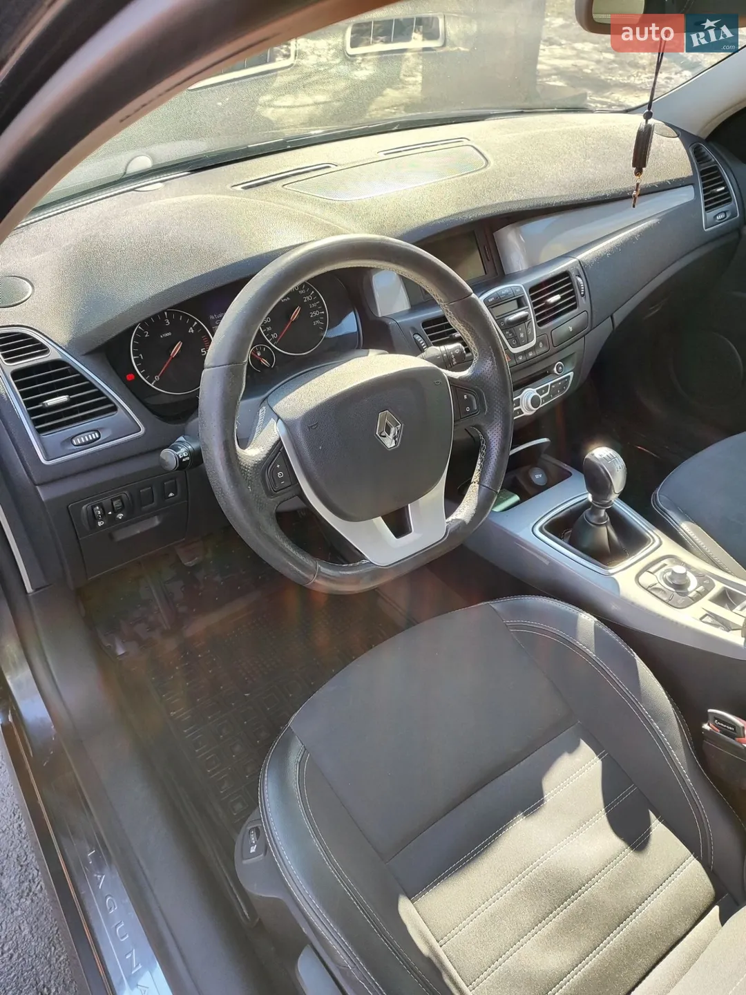 2010 Renault Laguna - мініатюра 10