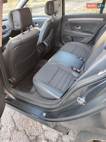 Універсал Renault Laguna 2010 в Полтаві