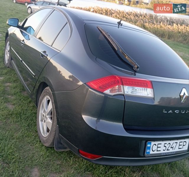 Ліфтбек Renault Laguna 2008 в Чернівцях