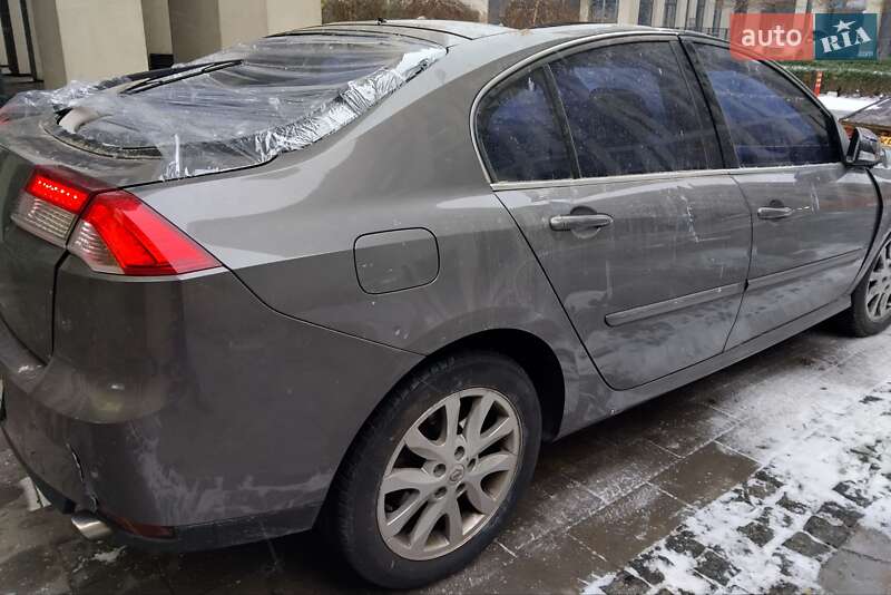 Ліфтбек Renault Laguna 2009 в Києві