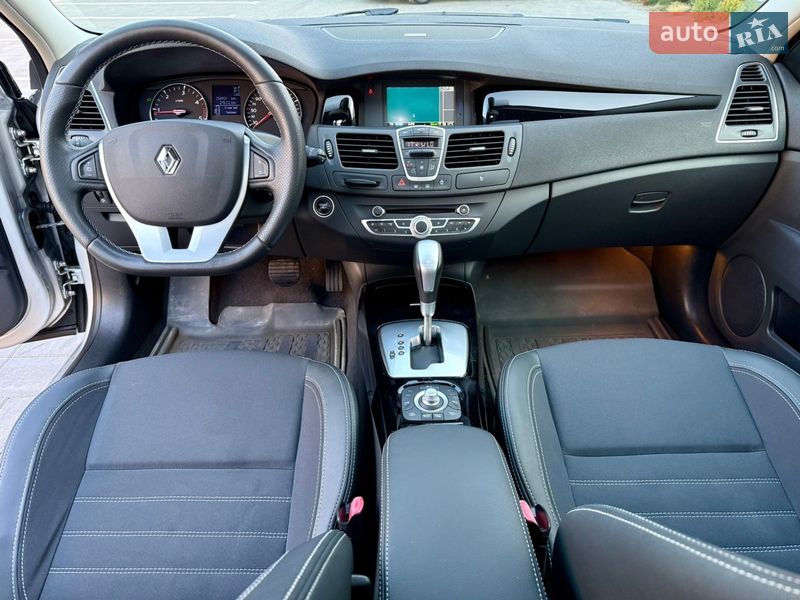 Универсал Renault Laguna 2011 в Луцке