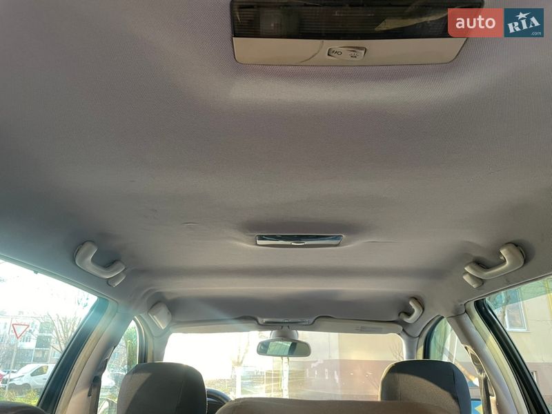Универсал Renault Laguna 2004 в Одессе фото 18 Универсал Renault Laguna 2004 в Одессе