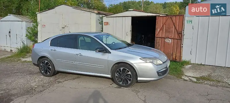 Renault Laguna