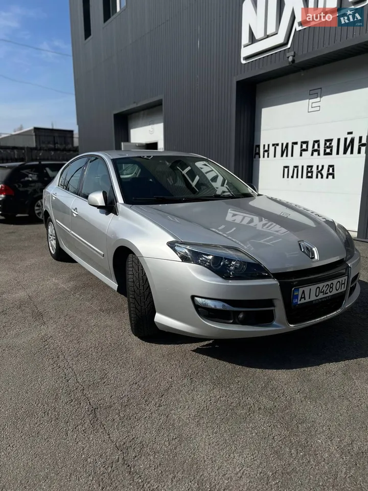 2010 Renault Laguna - мініатюра 17