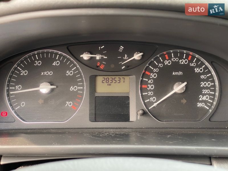 Универсал Renault Laguna 2003 в Ивано-Франковске