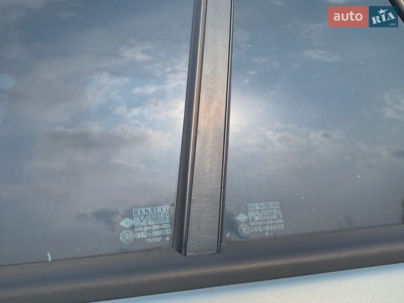 Универсал Renault Laguna 2003 в Ивано-Франковске