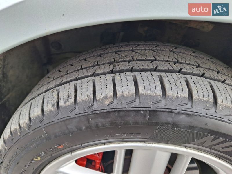 Лифтбек Renault Laguna 2001 в Рудниках фото 26 Лифтбек Renault Laguna 2001 в Рудниках