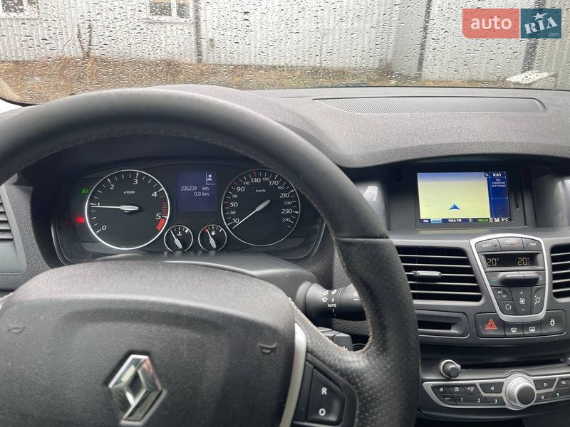 Универсал Renault Laguna 2010 в Шептицькому фото 43 Универсал Renault Laguna 2010 в Шептицькому