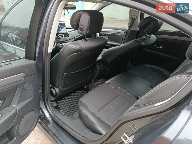 Renault Laguna 2011 VIN VF1BT1R0645118660 фото оголошення 33 з 77