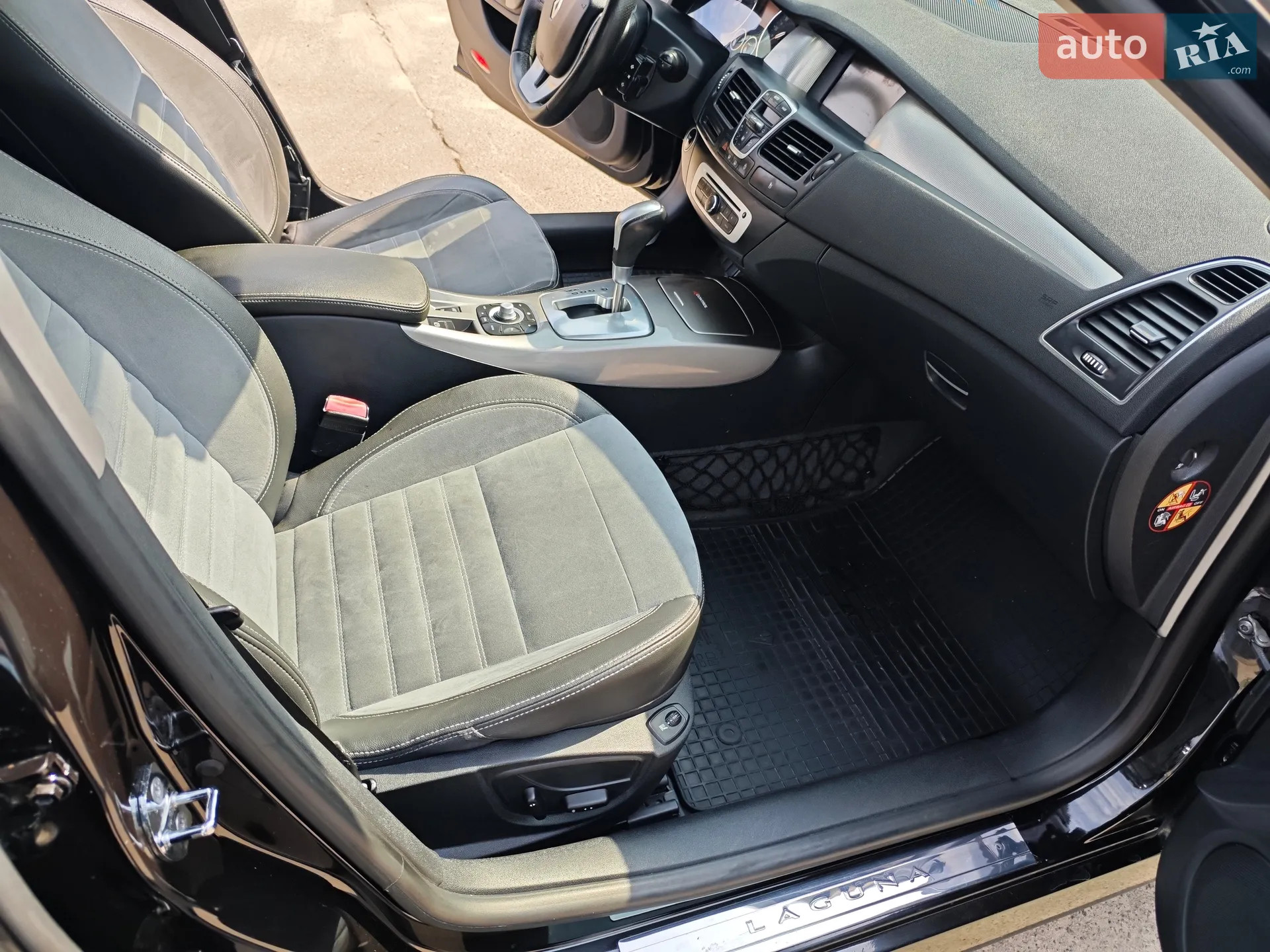2013 Renault Laguna - мініатюра 32