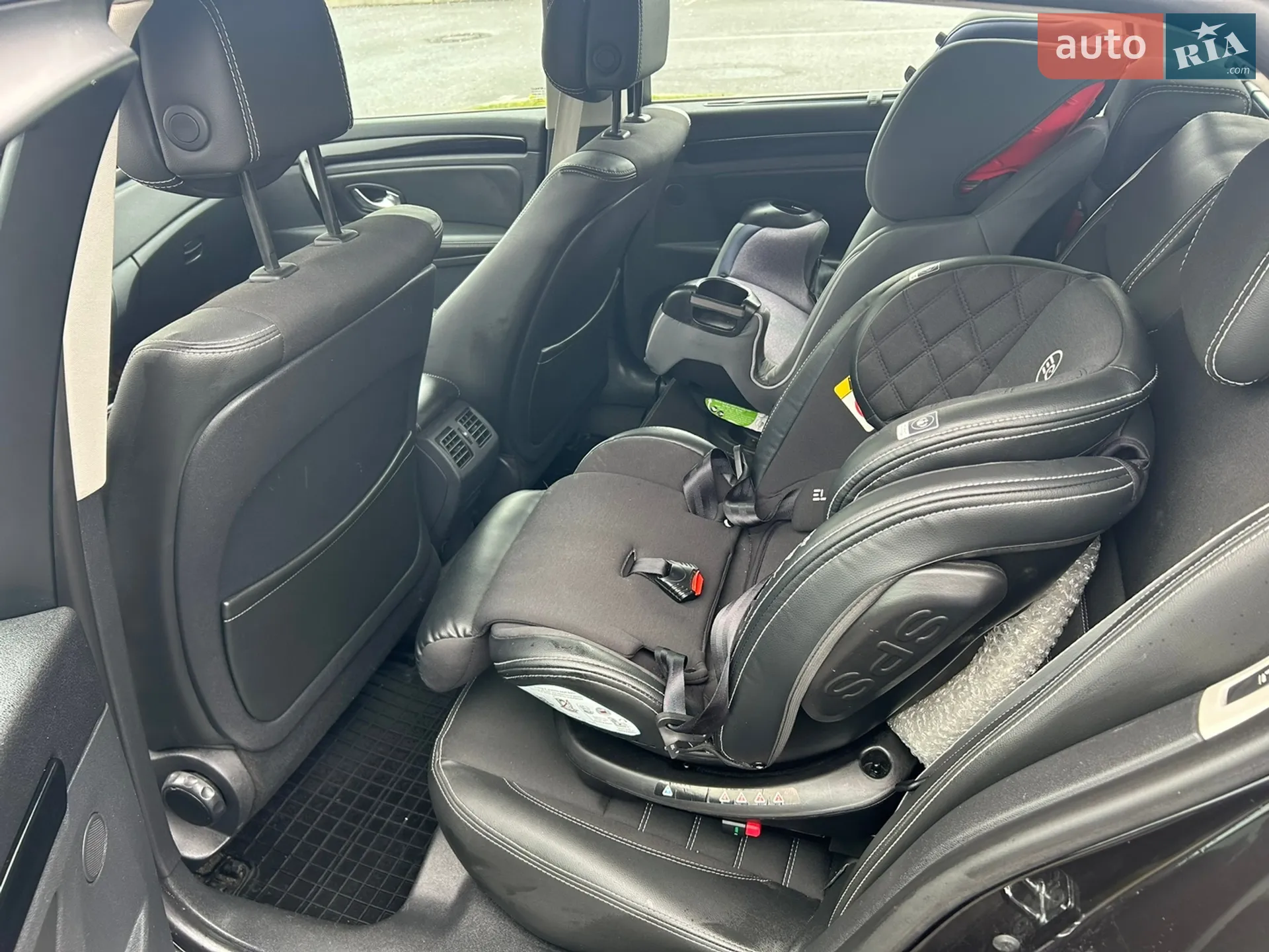 2013 Renault Laguna - мініатюра 35