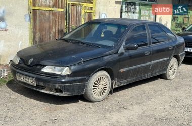 Ліфтбек Renault Laguna 1994 в Стрию