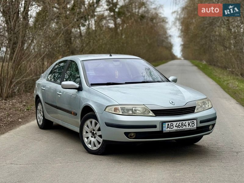 Ліфтбек Renault Laguna 2003 в Немирові