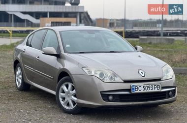 Купе Renault Laguna 2009 в Львове