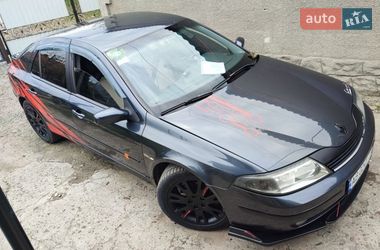 Ліфтбек Renault Laguna 2001 в Могилів-Подільському