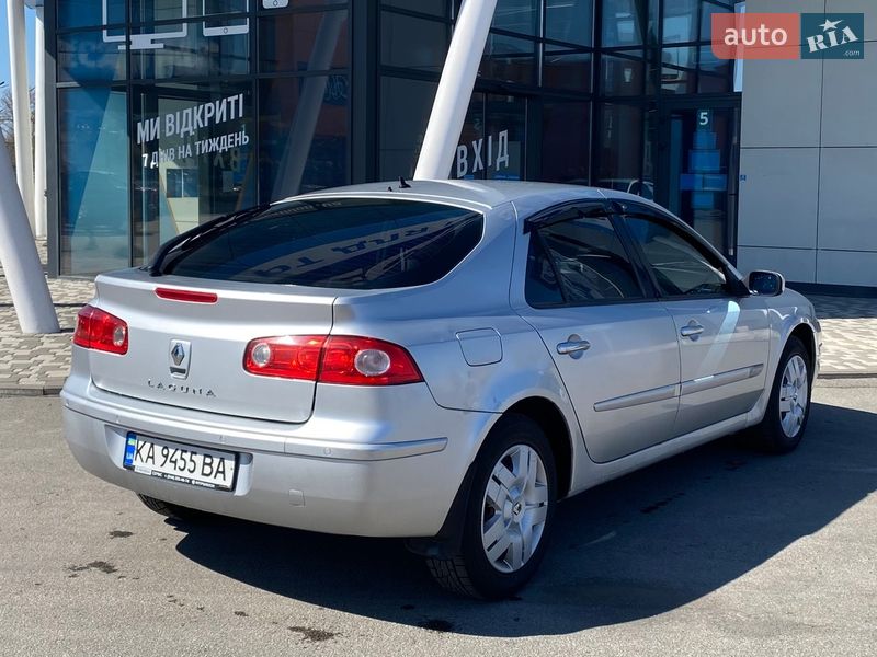 Ліфтбек Renault Laguna 2005 в Києві