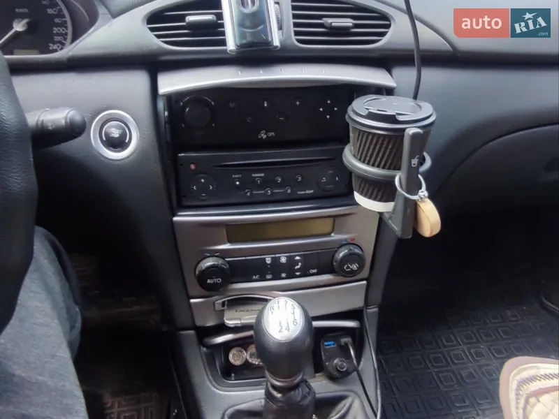 Renault RENAULT LAGUNA 2001 VIN VF1BG0G0625850876 фото оголошення 12 з 57