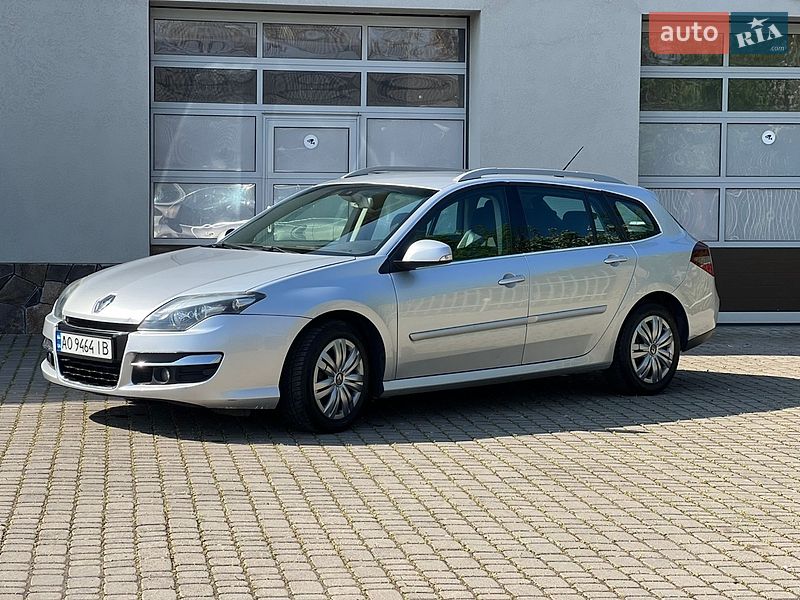 Универсал Renault Laguna 2011 в Мукачево