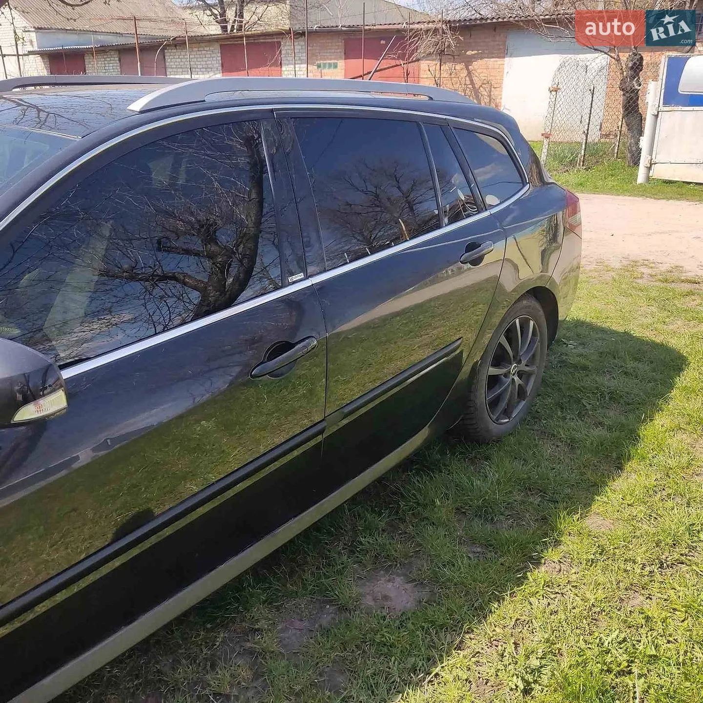 2012 Renault Laguna - мініатюра 2