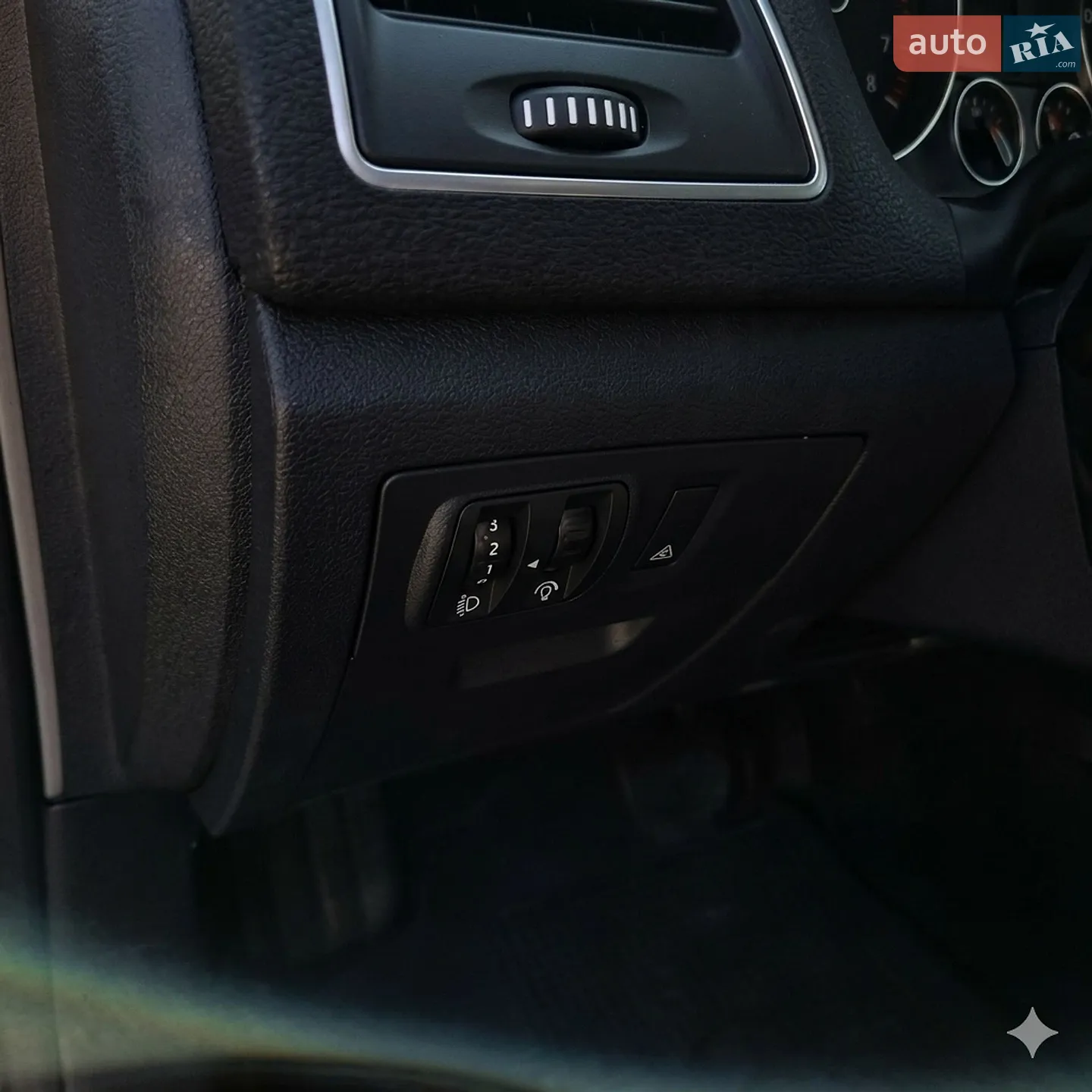 2013 Renault Laguna - мініатюра 32