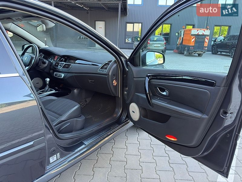 Универсал Renault Laguna 2014 в Дубно