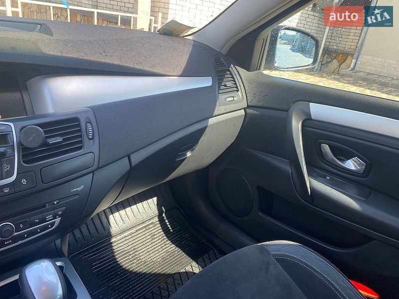 Универсал Renault Laguna 2008 в Могилев-Подольске