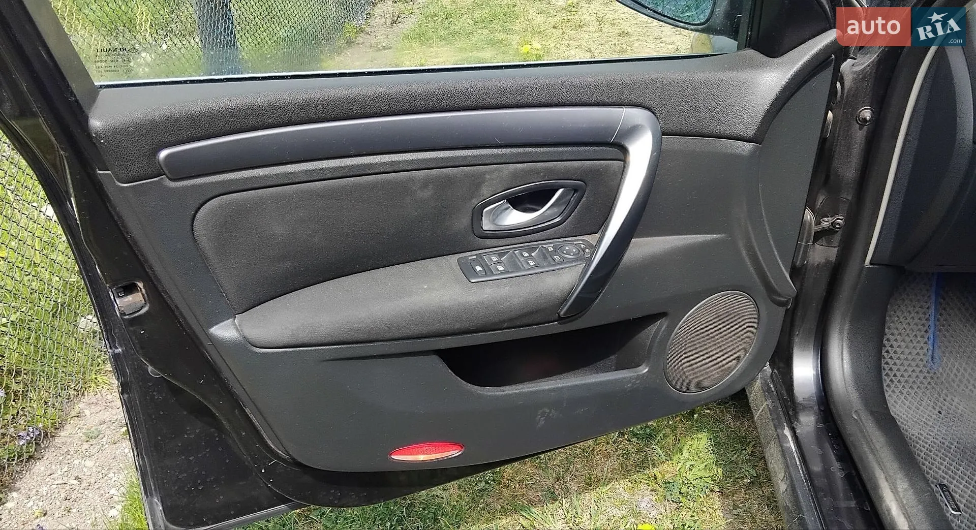 2010 Renault Laguna - мініатюра 62
