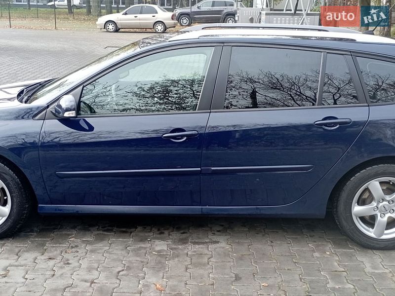 Универсал Renault Laguna 2008 в Черновцах
