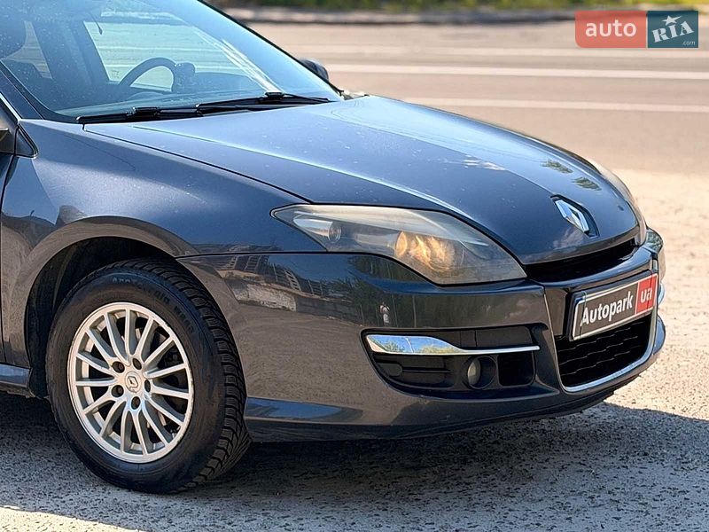 Универсал Renault Laguna 2011 в Киеве