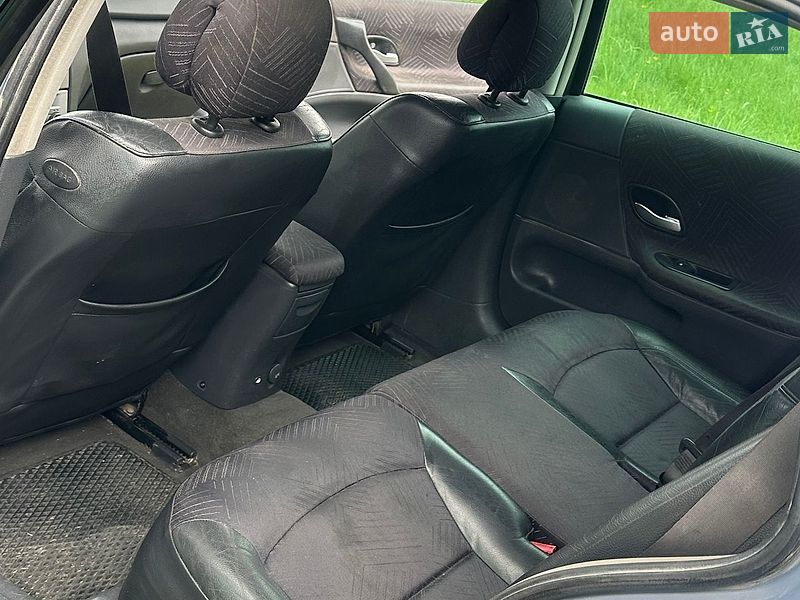 Универсал Renault Laguna 2001 в Барановке