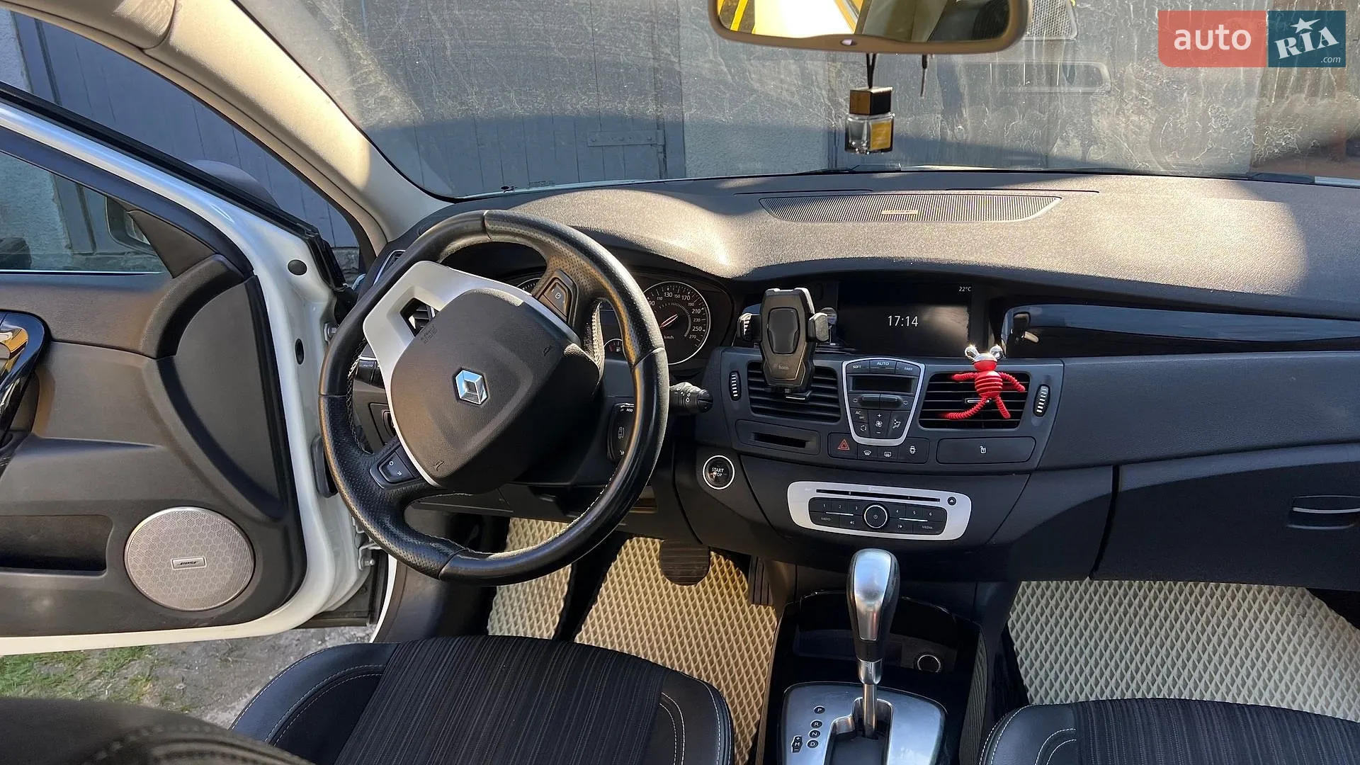 2013 Renault Laguna - мініатюра 20