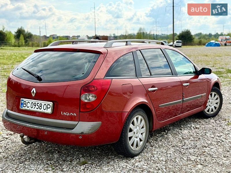 Універсал Renault Laguna 2002 в Новояворівську