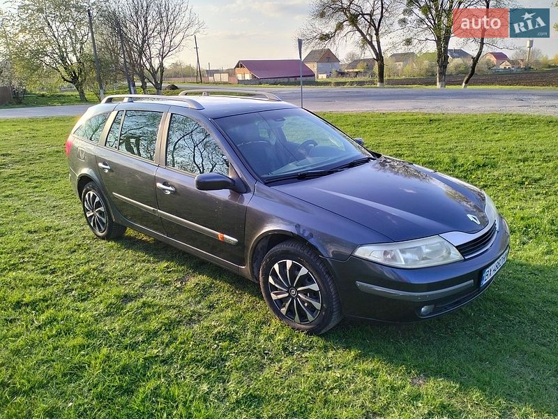 Універсал Renault Laguna 2002 в Дунаївцях