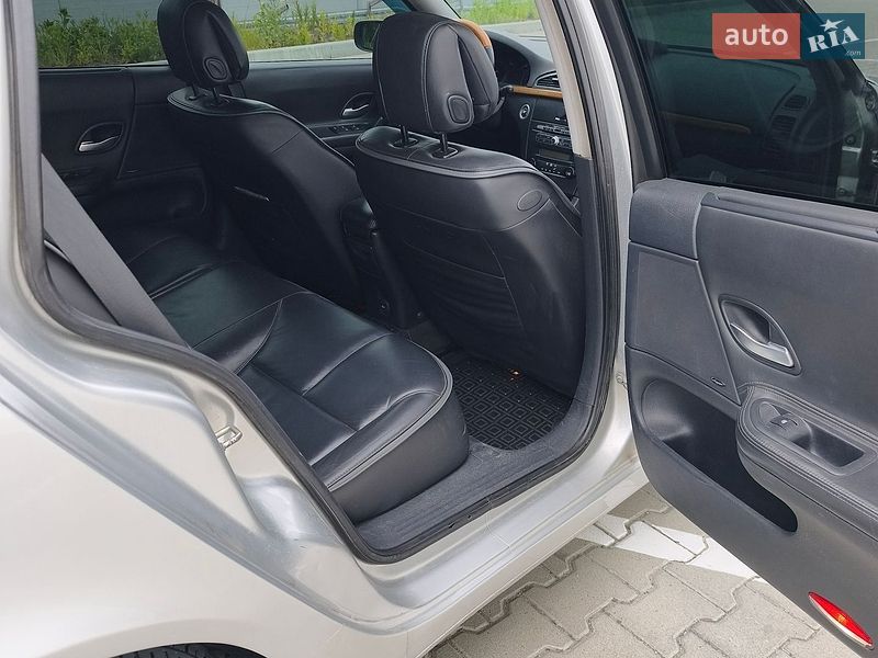Універсал Renault Laguna 2005 в Львові фото 14 Універсал Renault Laguna 2005 в Львові